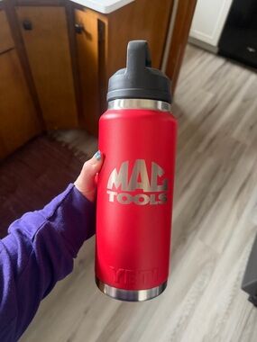 Yeti Red Stainless Steel Insulated Water Bottle with Gray Lid